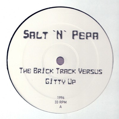 Salt 'N' Pepa - The Brick Track Versus Gitty Up
